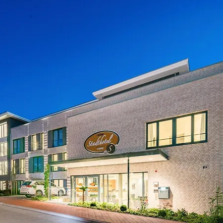 Hotell Stadthotel Lohne, Self Check-In & Entspannt Im Cafe Fruehstuecken Löhne