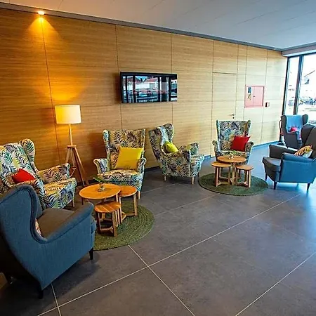 Отель Stadthotel Lohne, Self Check-in & Entspannt Im Cafe Fruehstuecken 3*