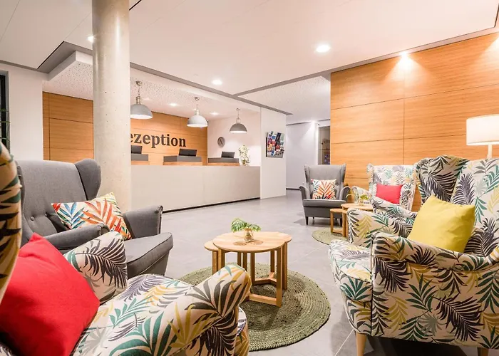 ホテル Stadthotel Lohne, Self Check-In & Entspannt Im Cafe Fruehstuecken