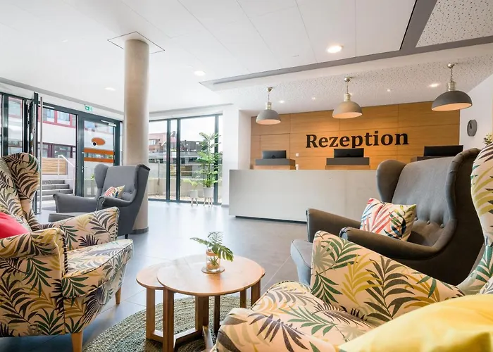 Stadthotel Lohne, Self Check-In & Entspannt Im Cafe Fruehstuecken 3*