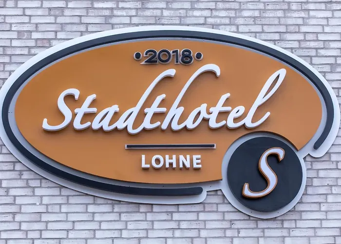 Stadthotel Lohne, Self Check-In & Entspannt Im Cafe Fruehstuecken ホテル 3*